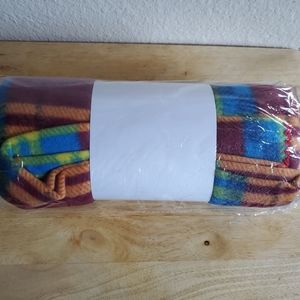 NEW Soft Fleece Plaid Pattern Throw Blanket